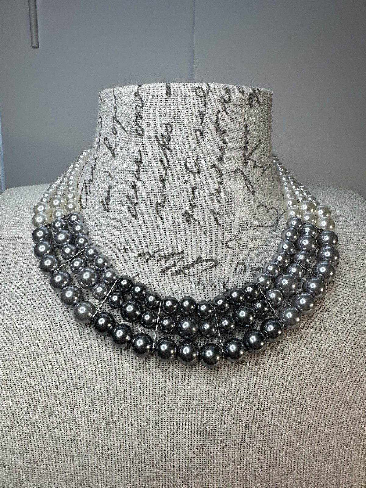 Vintage Necklace White Gray Ombre Triple Strand Graduated Faux Pearls Classic