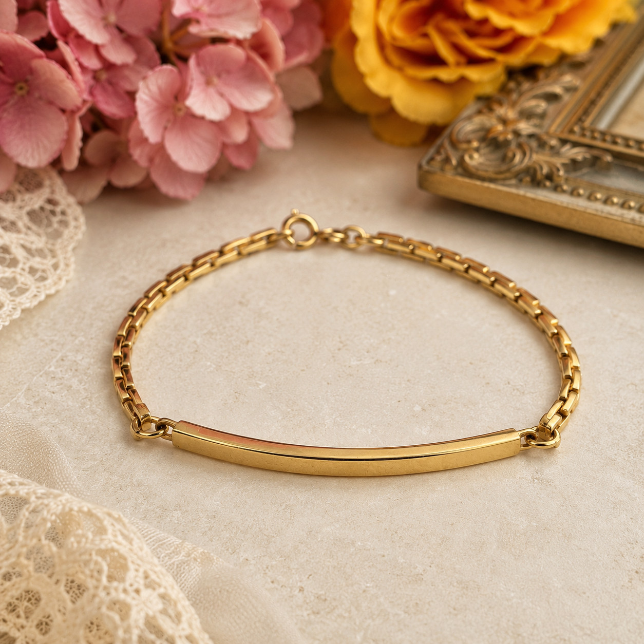 Vintage Sarah Coventry Gold Tone ID Bar Bracelet Box Link Chain 7 In Signed SC