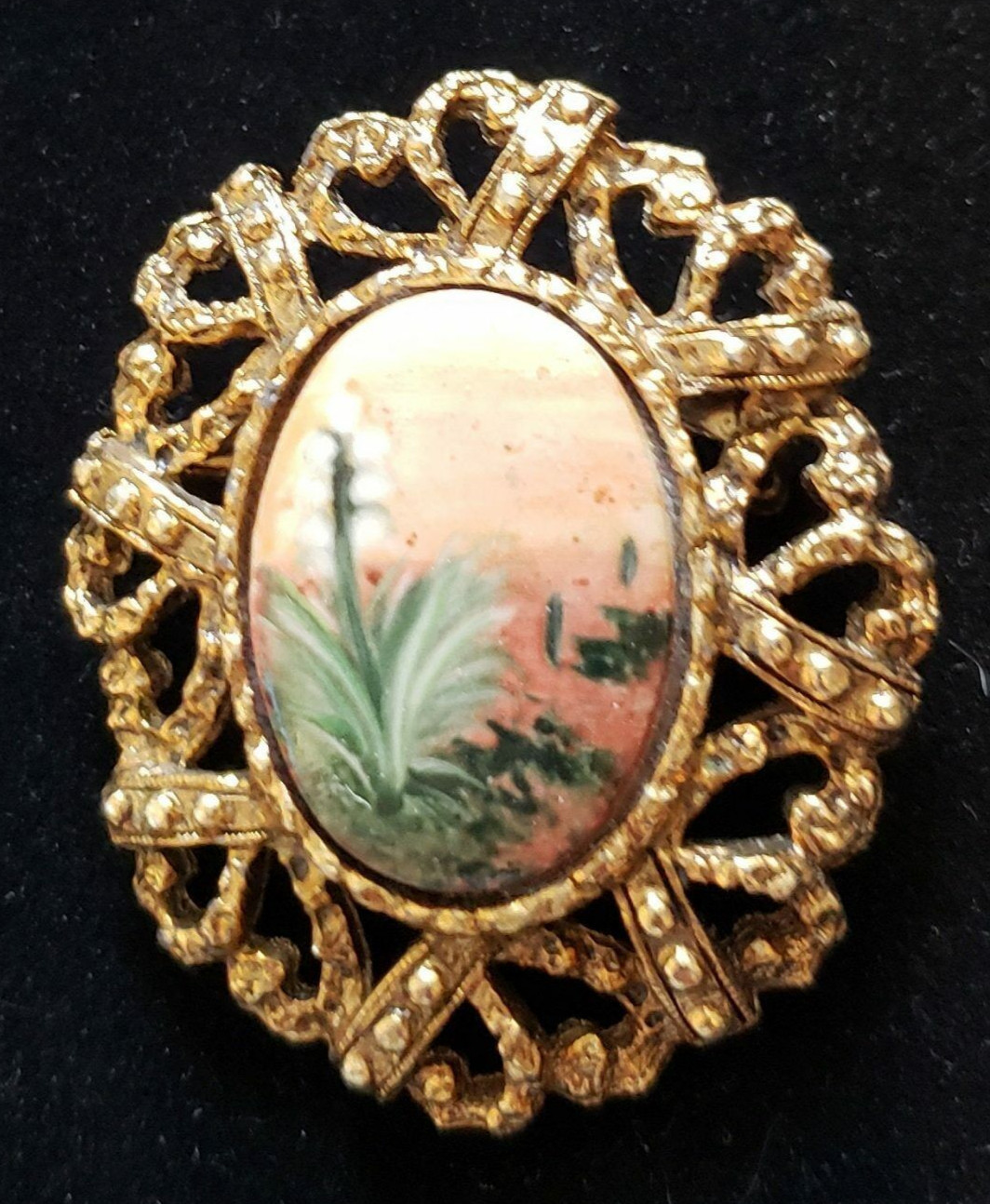 Vintage Hand Painted Brooch Pin Cotton Plant, Porcelain Gold-tone Floral fb1-56