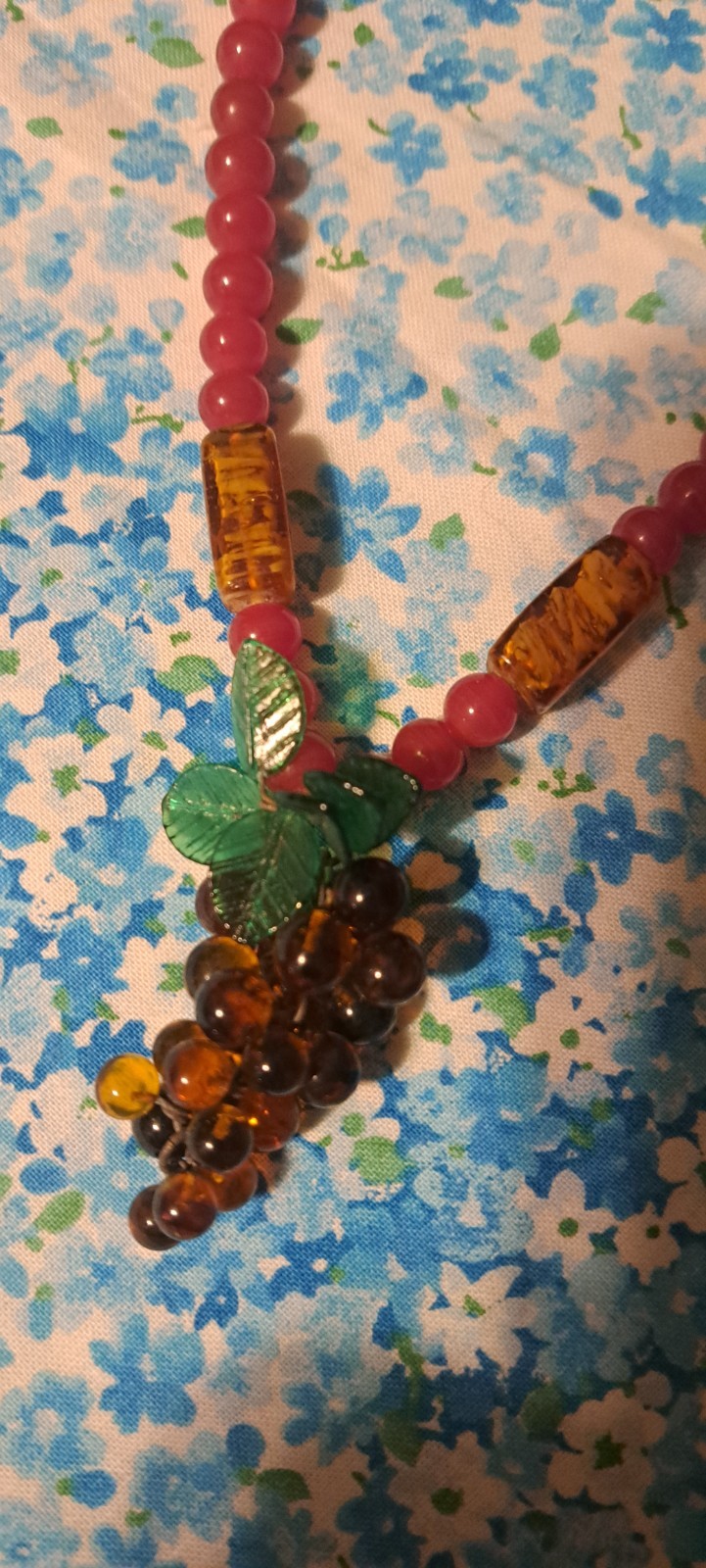 Vintage Red Beaded Necklace With A Cluster Of Grapes And Green Leaf Beads 21 In