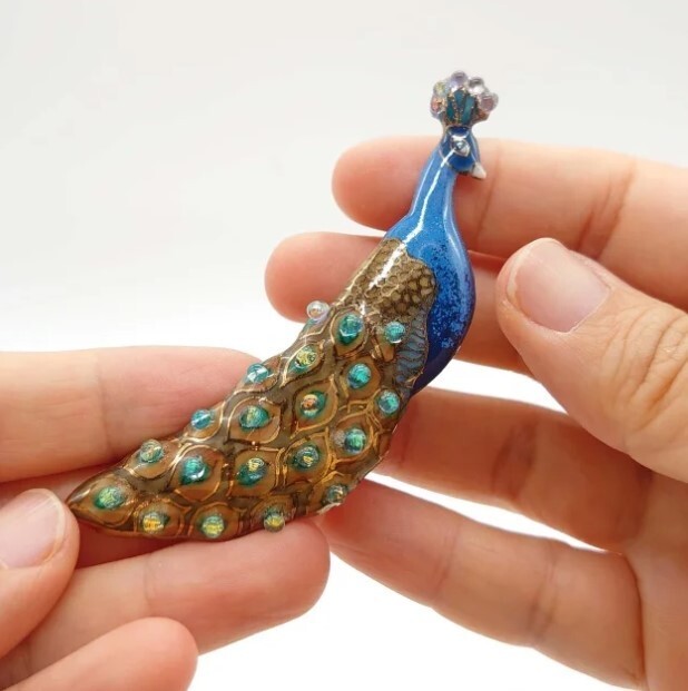 Peacock – Japanese cloisonné enamel Pin Brooch Made-to-order NEW