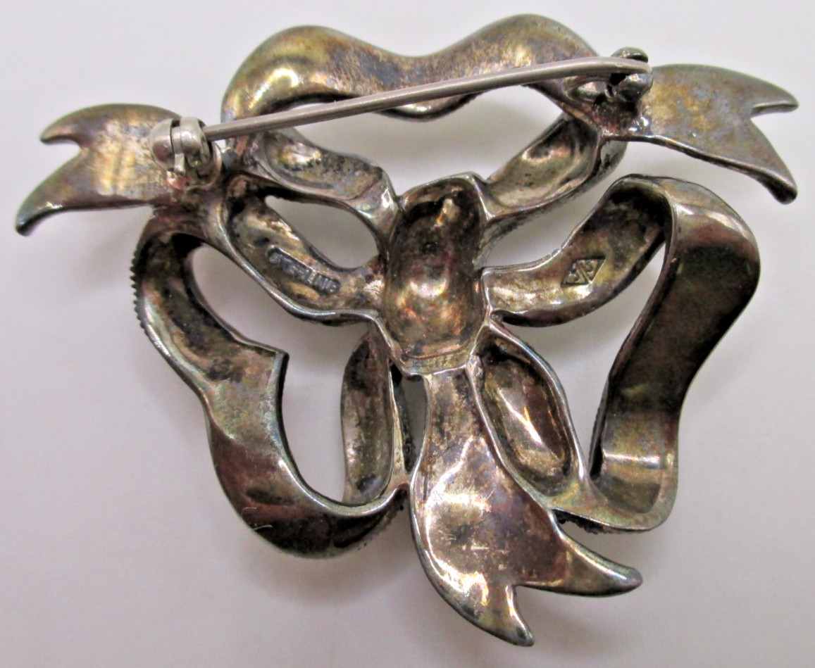 Vintage Judith Jack sterling and marcasite large fancy bow ribbon brooch