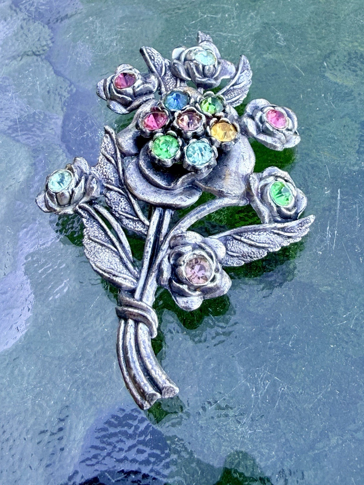 Vintage Little Nemo Flower Bouquet Colored Rhinestone LN/25 Brooch