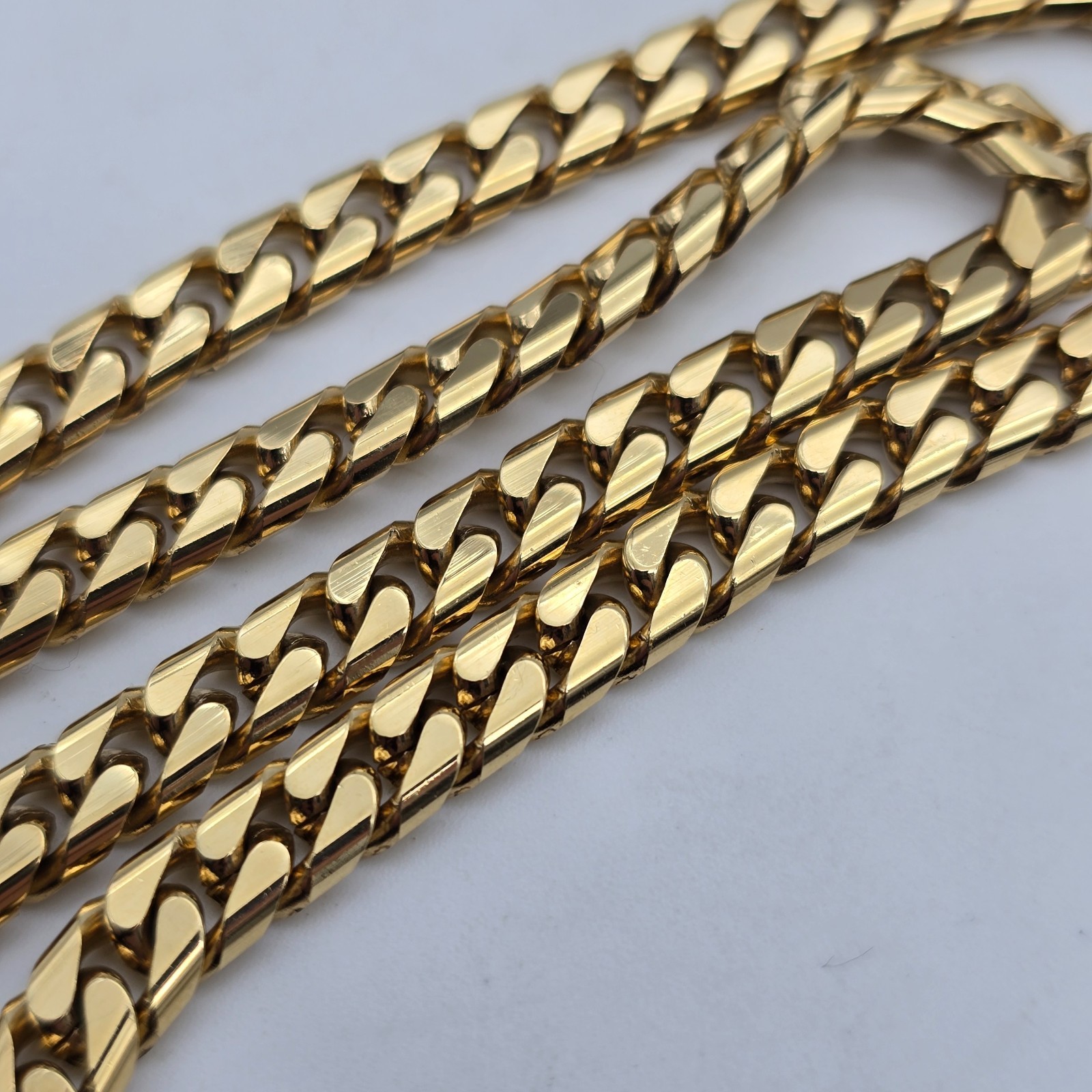 Givenchy 6.4 mm Cuban Curb Chain Link Gold Tone Necklace 24″