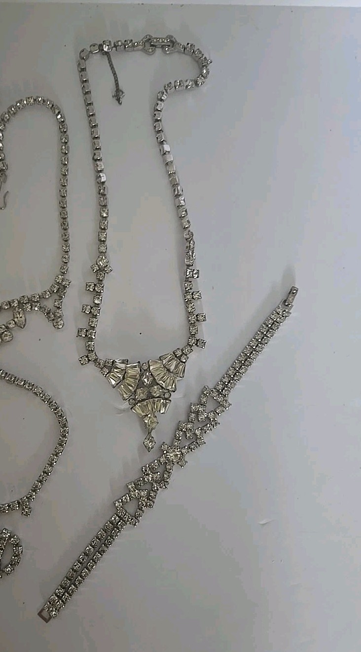 Vtg Jewelry Lot Rhinestones Clear Sparkle Necklaces Bracelet Lot