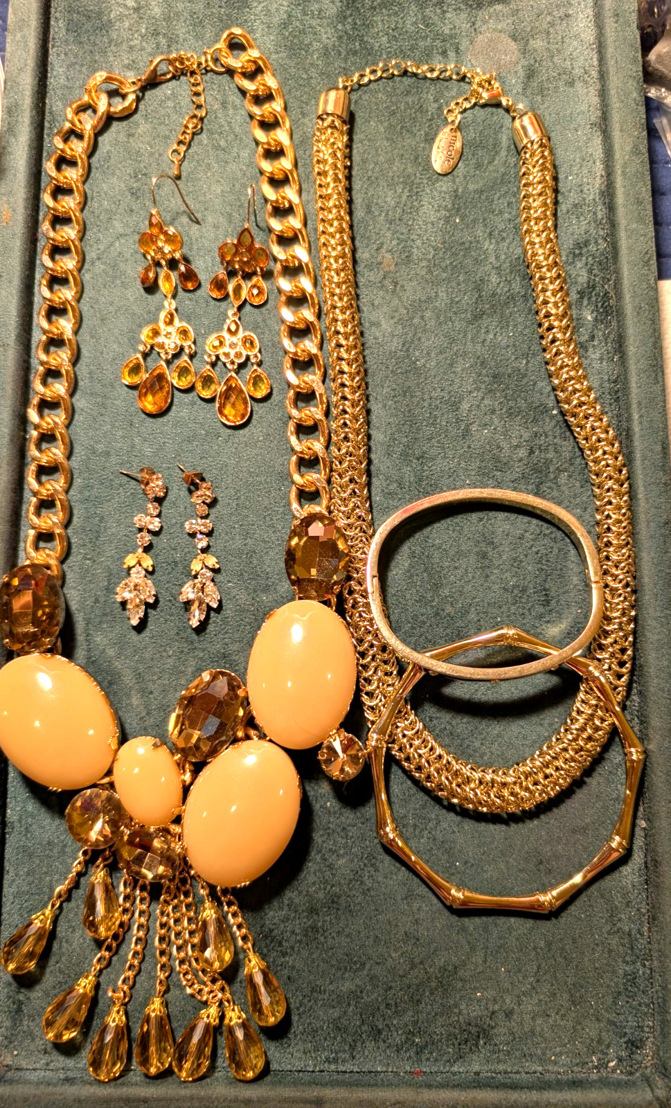 Gold Tone Lot Acrylic Cabochons & Crystal Teardrop Tassels Statement Necklace