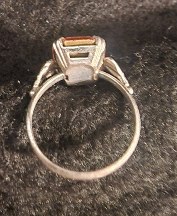 Nice Vintage Sterling Silver 925 Radiant Shaped Pink Stone Ring Size 6.75 W/Box