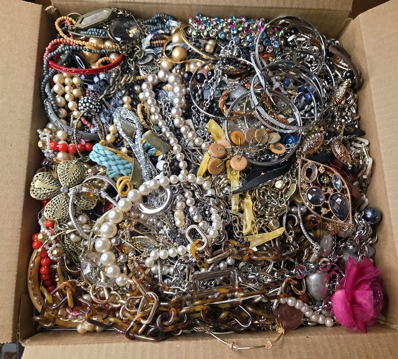 HUGE JUNK DRAWER JEWELRY LOT APPROX 25 LBS