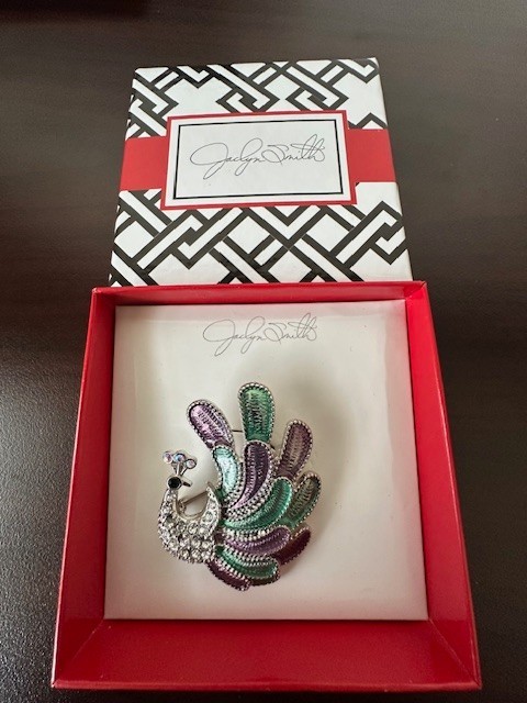 Vintage Jaclyn Smith Peacock Brooch Enamel Rhinestone Silver-Tone