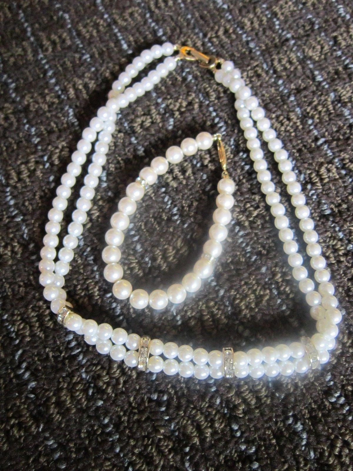 Faux Pearl Rhinestone Choker Necklace & Bracelet Gold tone Trim Elegant VTG