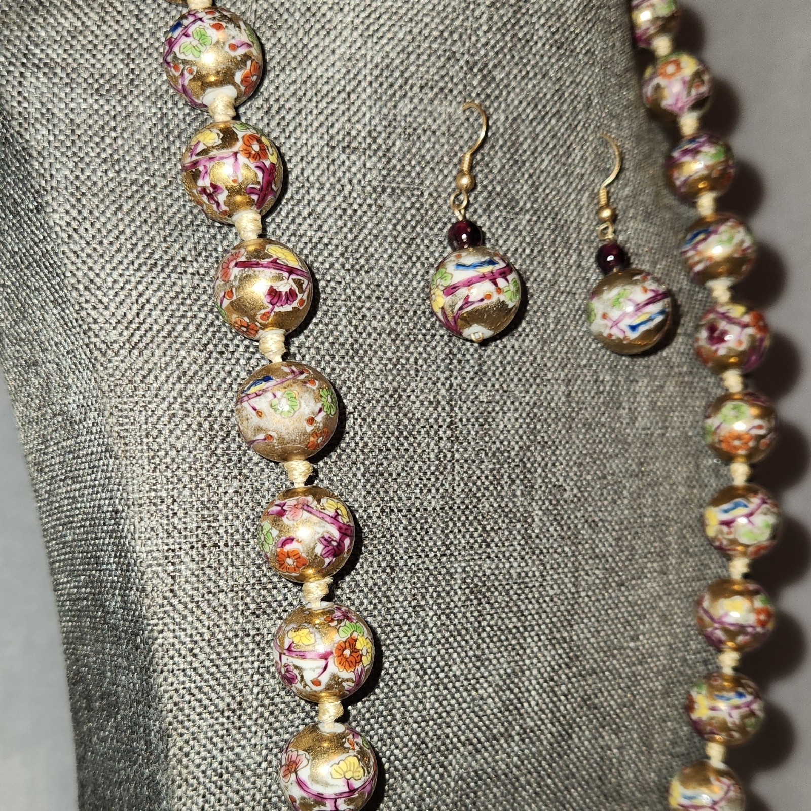 Vintage Chinese Cloisonné Bead Necklace – Pink & Blue Floral on Gold – 26″ L