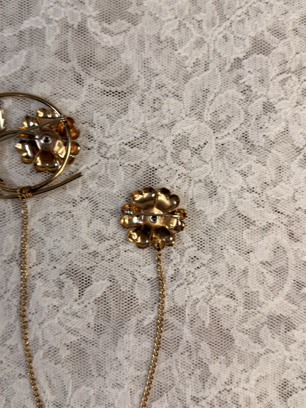 Vintage Linc 12k Gold Filled Double Flower W/ Orange Amber Stone Brooch Pin