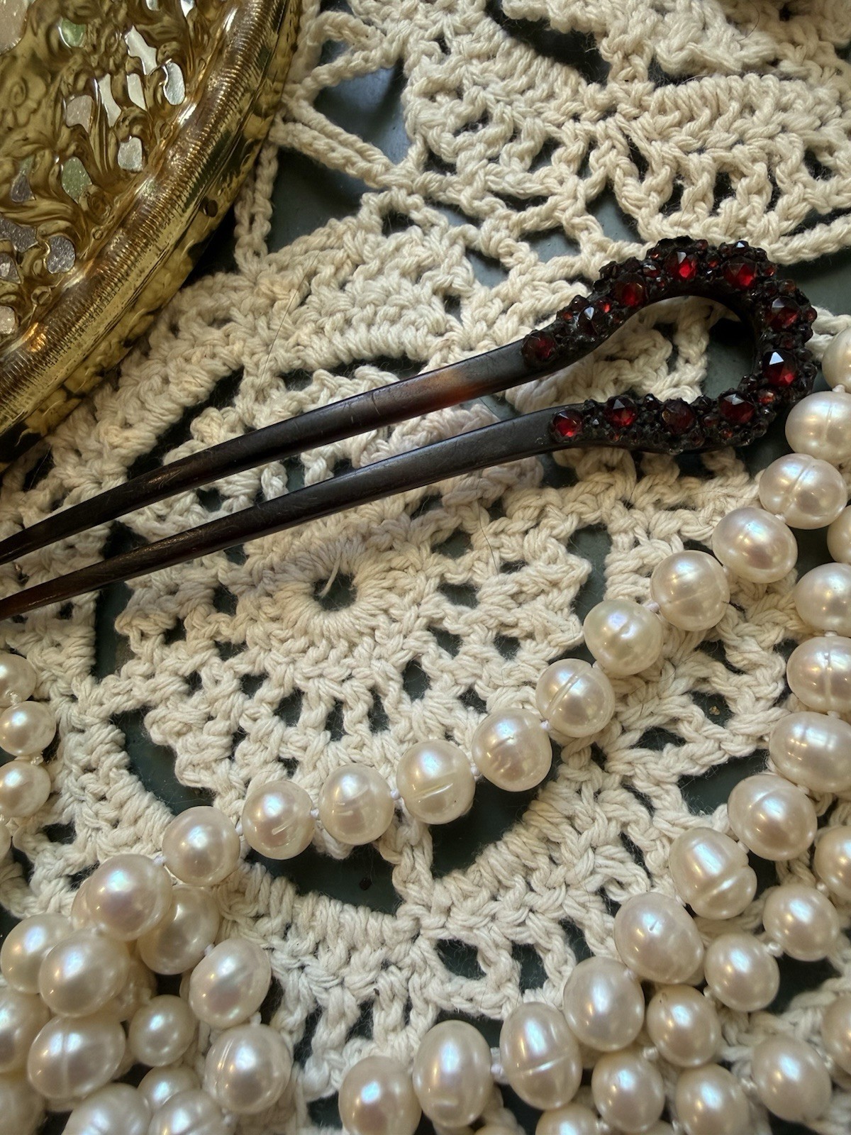 Victorian Hair Ornament Comb Red Garnet Tortoise Shell Pick. Estate Jewelry. Vtg