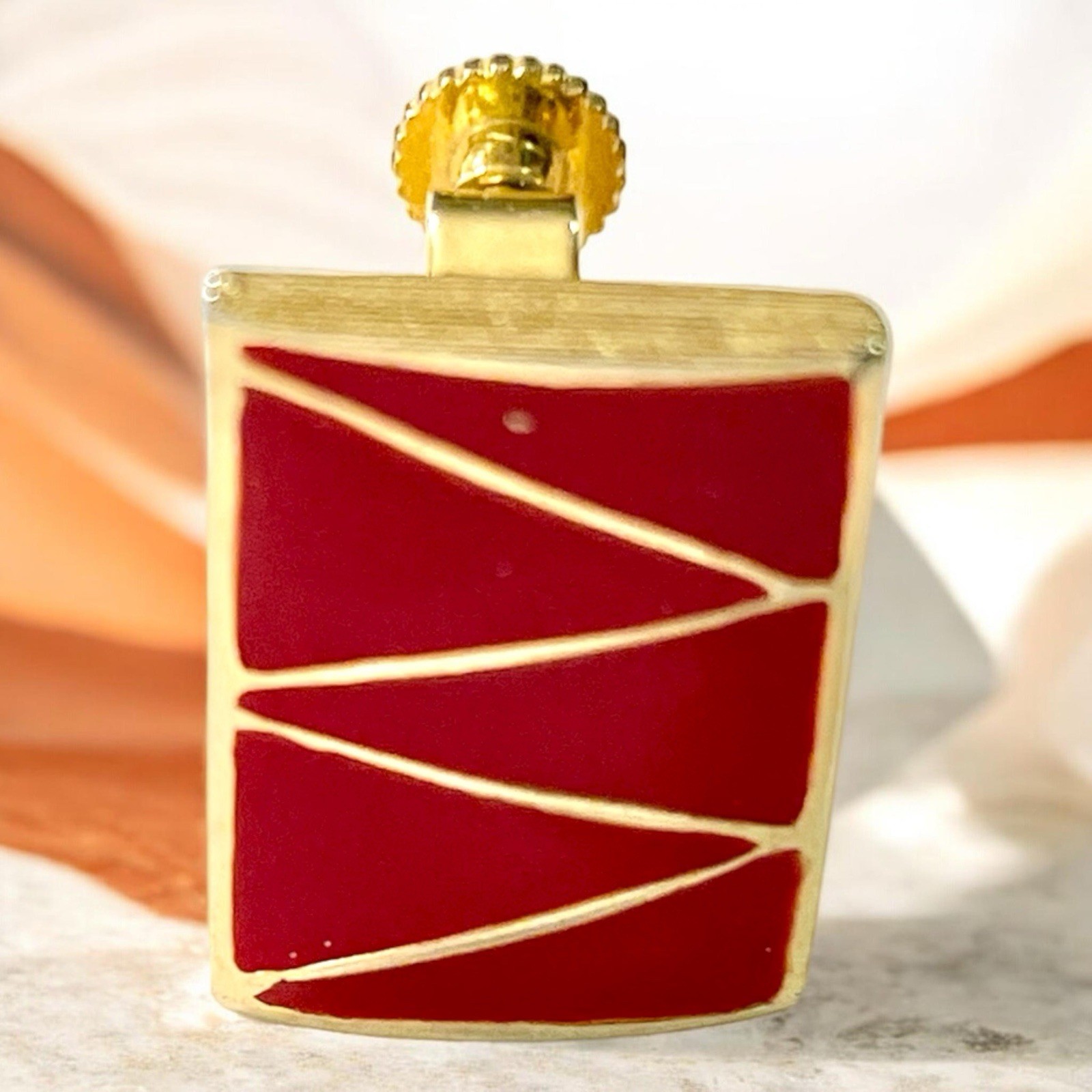 Napier Earrings Signed Modernist Red Enamel Goldtone Screwback Huggie 3/4″
