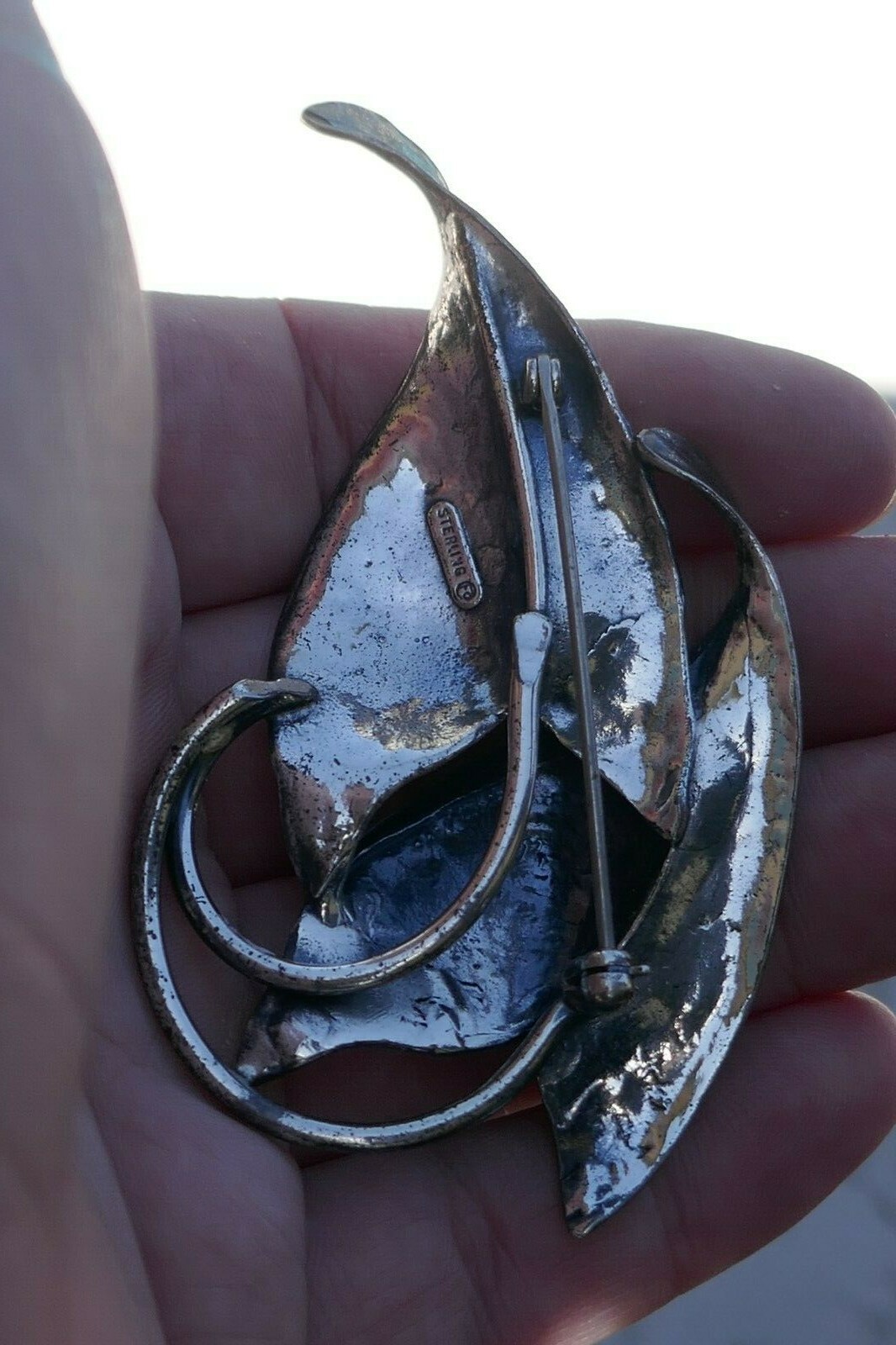 Vintage Deco Designer Sterling Double Leaf Designed Pin / Brooch – 22.8 Grams