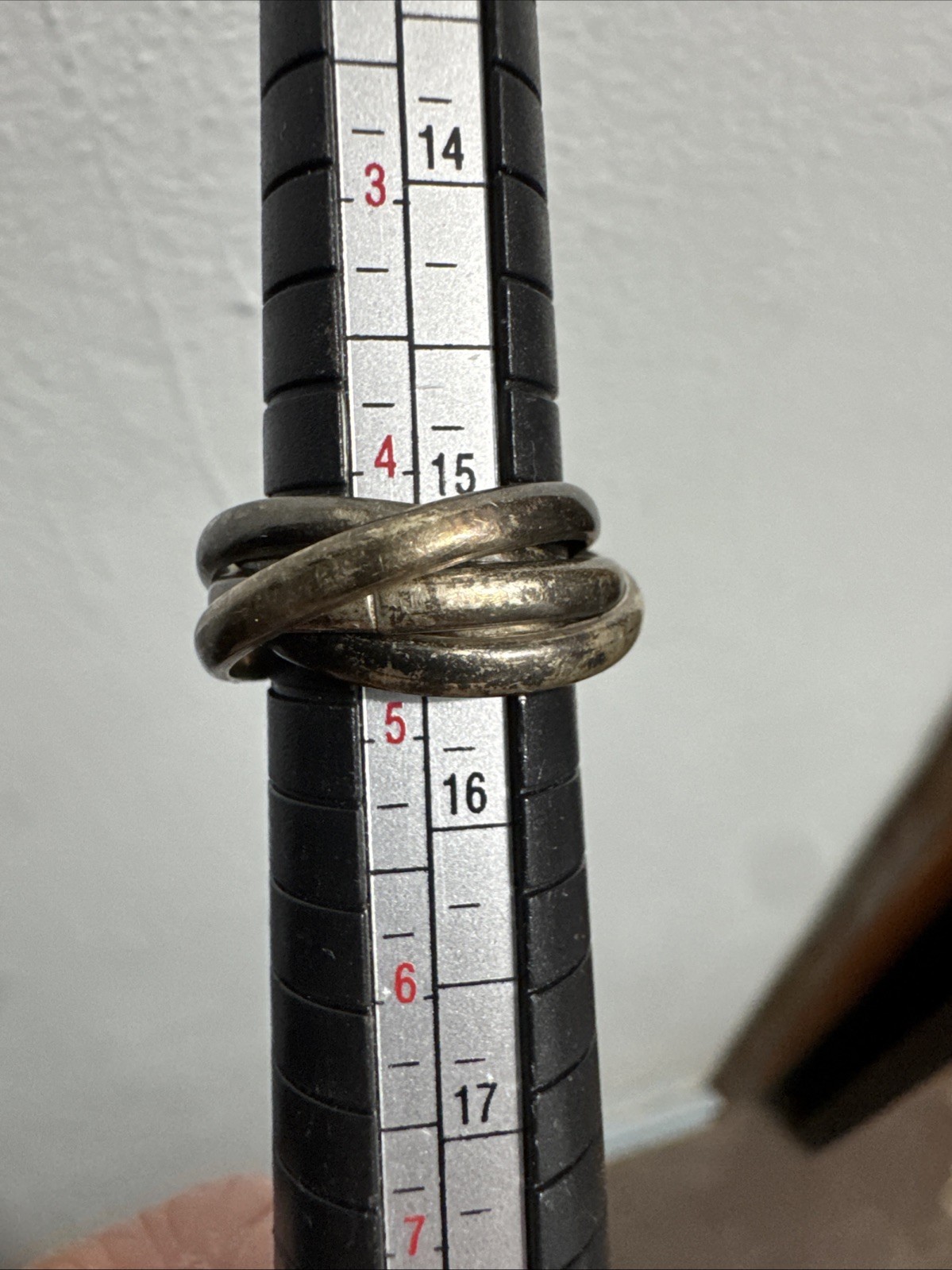 Vintage Chunky 5 Interlocking Sterling Silver Size 4.5 Band 8.6g Ring Tarnished
