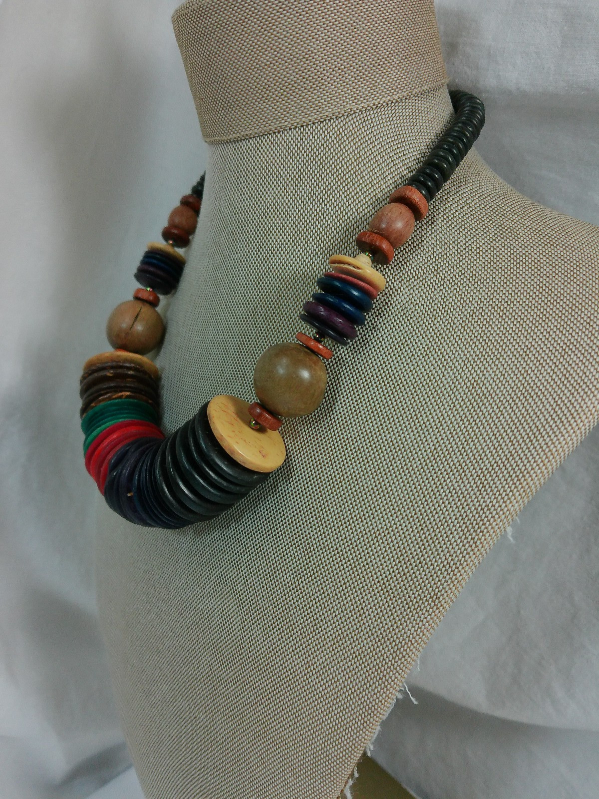Vtg Chunky African Nut Wood Seed Disk Colorful Beaded Ethnic Choker 17″ Necklace