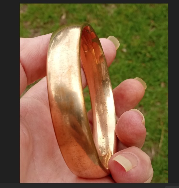 Antique Gold Filled GF Bangle Bracelet 36g, 7.5in, 1/2in Wide, Polished, Hinged