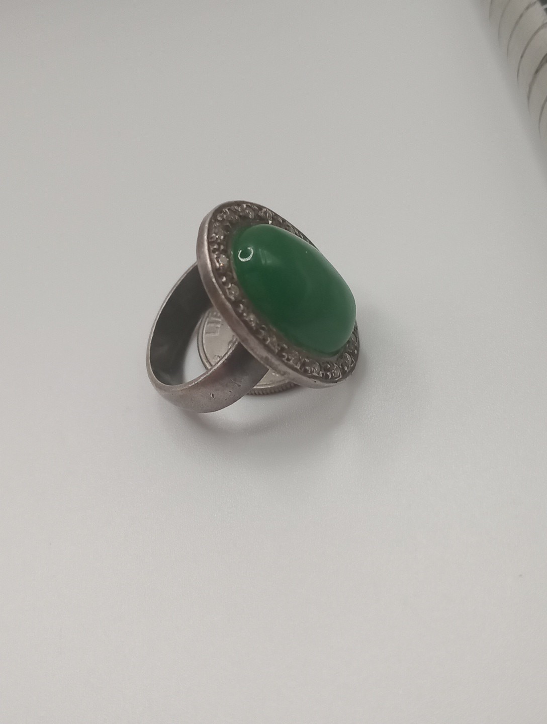 VINTAGE/Antique Silver 950 Chrysoprase Ring Sz 7.75 Has Patina See Pictures