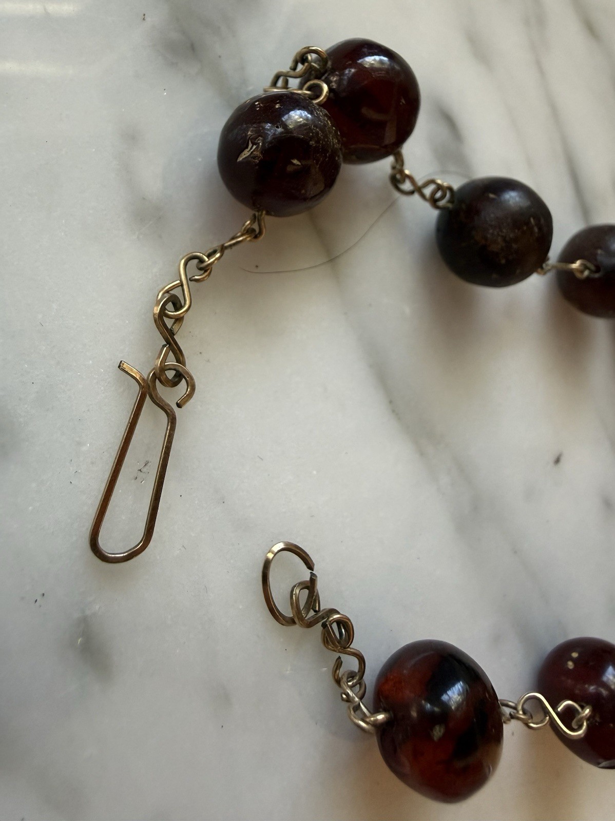 Vintage Catalin Cherry Amber Graduated Bead Necklace 27” 44g Original Hook Clasp