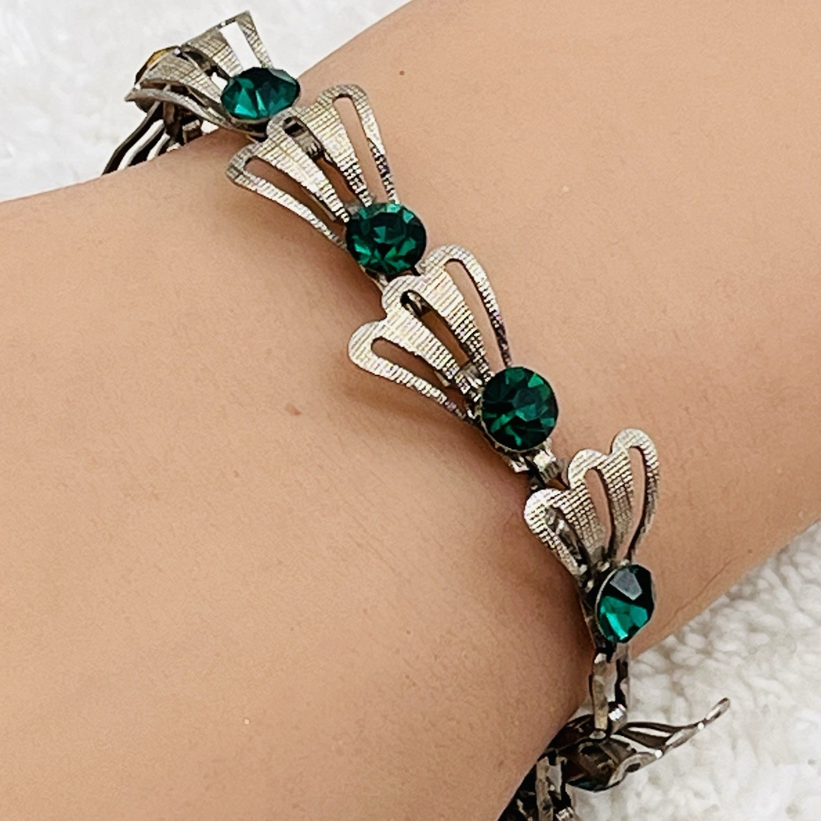 Vintage Green Rhinestone Bracelet Silver Tone Fan Link Open Work Deco Style