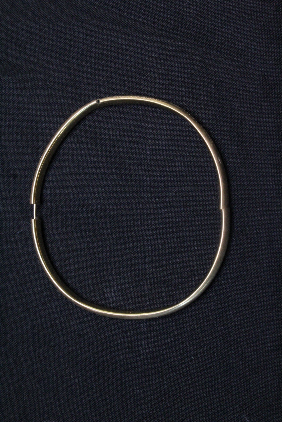 Vintage 12K Gold Filled Hinged Bangle Bracelet Etched Floral Design 4.3g