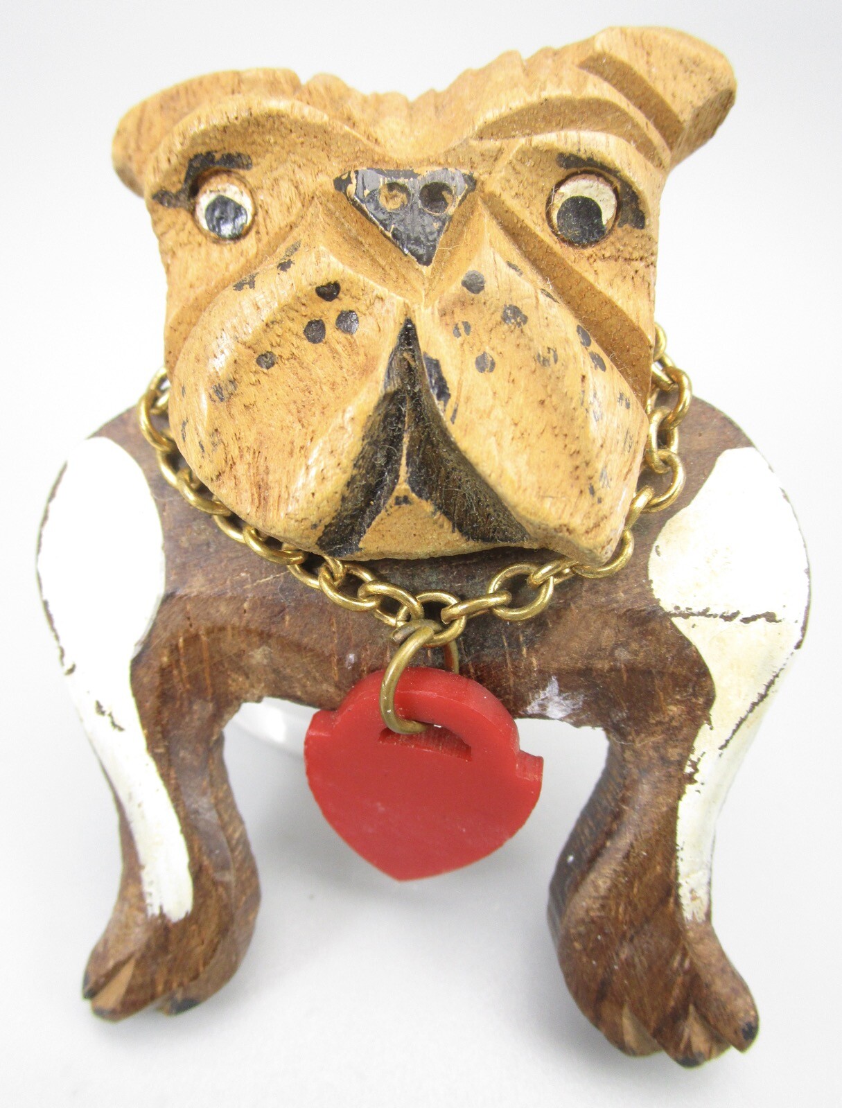 CHARMING VINTAGE “BAKELITE ERA” WOOD & CELLULOID BULLDOG W/ DOG TAG BROOCH PIN