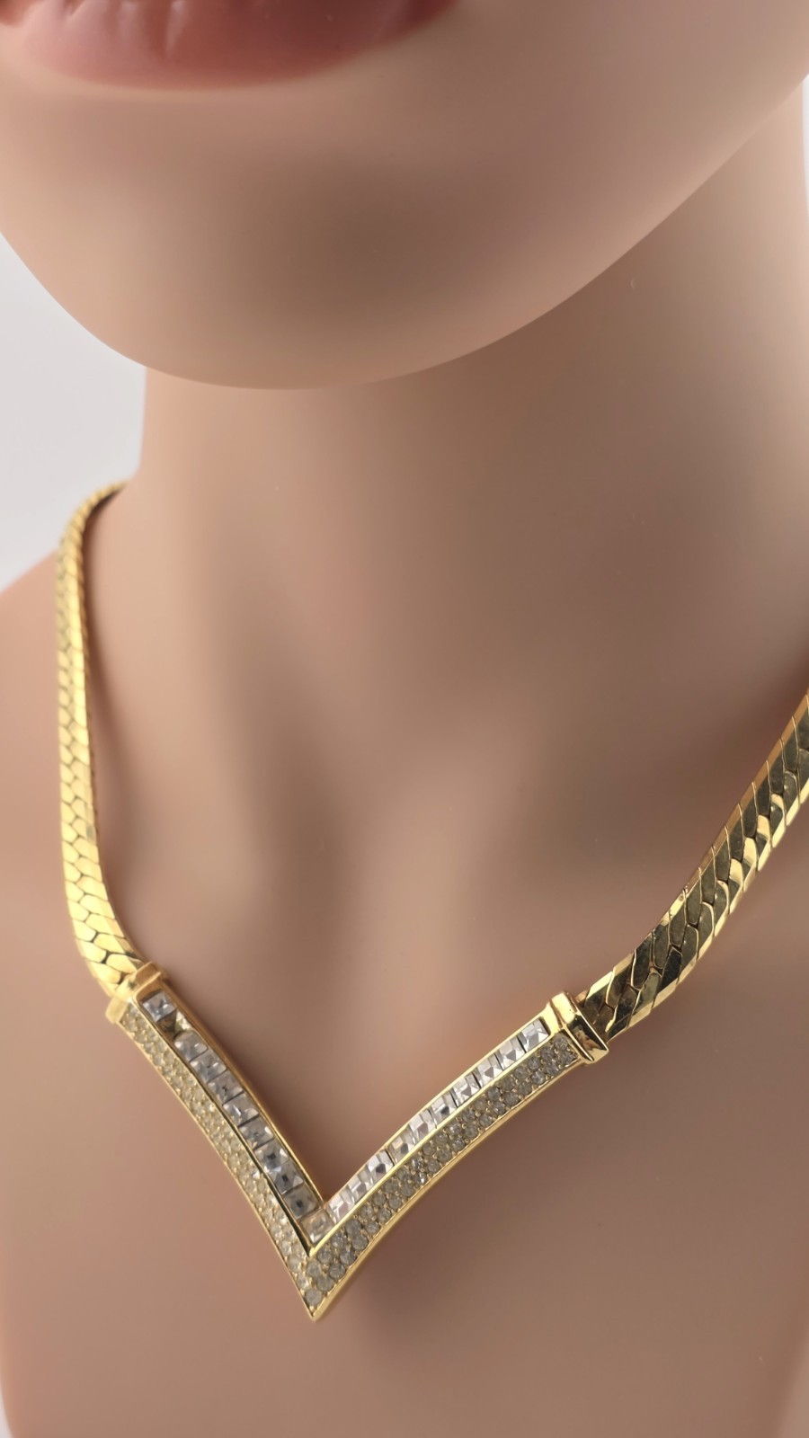 Christian Dior V Shaped Crystal Herringbone Chevron Necklace Vintage 80s