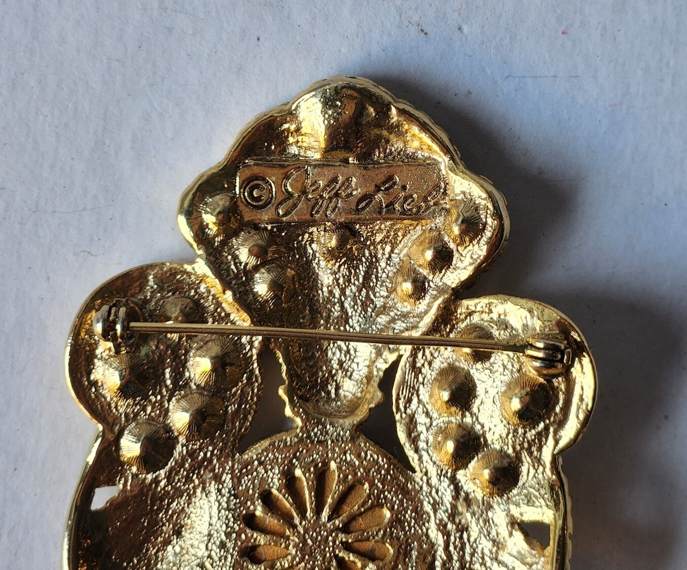 Jeff Lieb Brooch & Piscatelli Earrings: Vintage Jewels of India, Moghul style