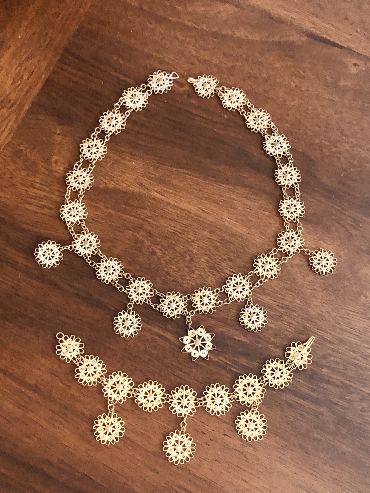Vtg Intricate filigree Wire Vermeil Gilt Brass Dangled Necklace/Bracelet Set