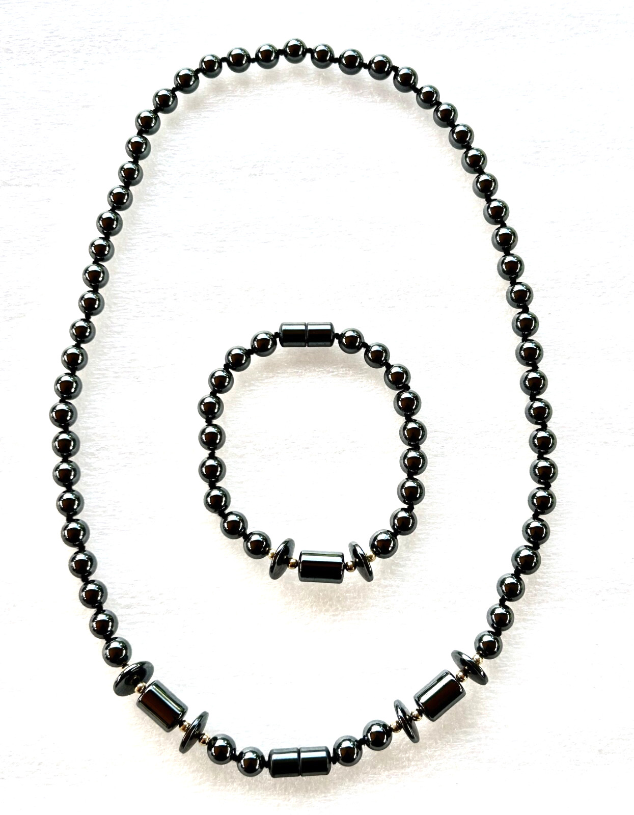VINTAGE SET HEMATITE STONE BEADED 23″ NECKLACE & 8.25″ BRACELET – HAND KNOTTED