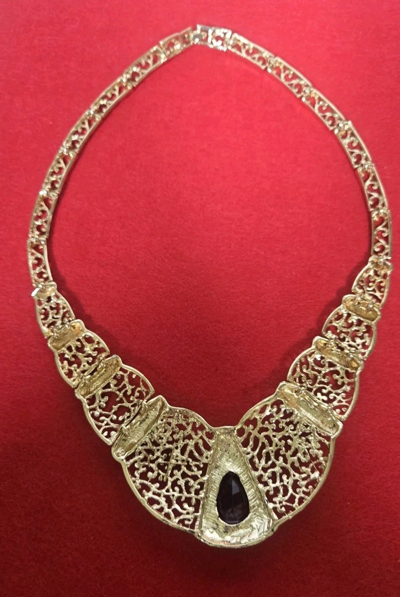 Vintage Large Teardrop Resin Acrylic Amethyst Collar Statement Necklace 18″