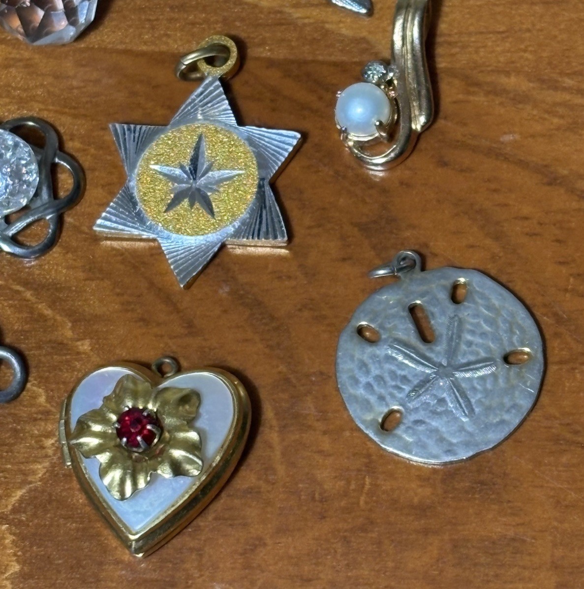 Vintage Mixed Pendant Charm Locket Lot 9 Pc Heart Locket Sand Dollar Star
