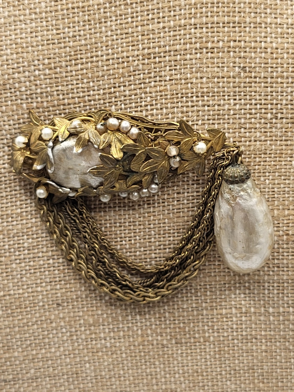 Signed MIRIAM HASKELL Art Nouveau Gold Plate Filigree Baroque Faux Pearl Brooch