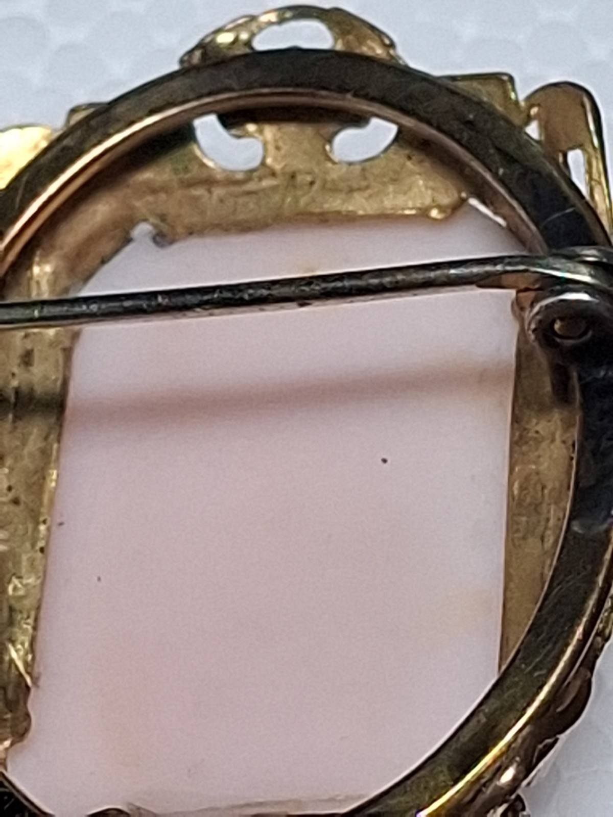 Antique Shell Cameo Brooch Pale Pink 1/20 12kt Gf Damage To Cameo Noted In Photo
