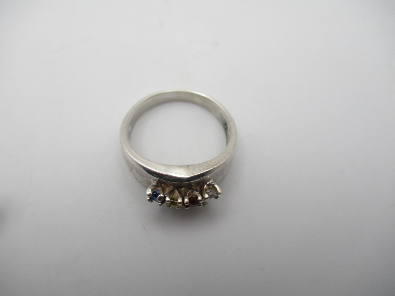 Vintage Sterling Silver Multi Stone Ring