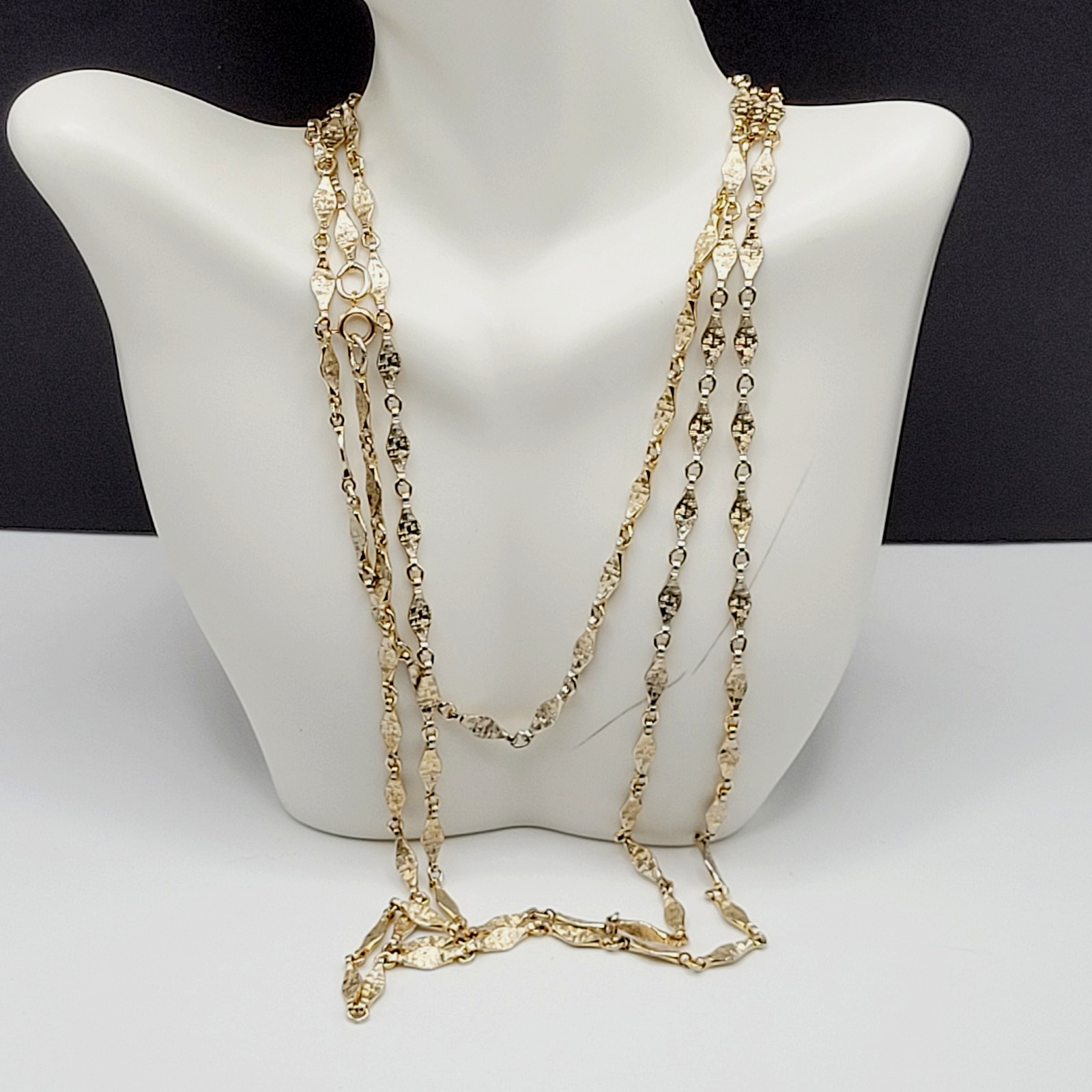 Napier Flapper Length Elongated Textured Link Chain Vtg Necklace Signed 60 Inch