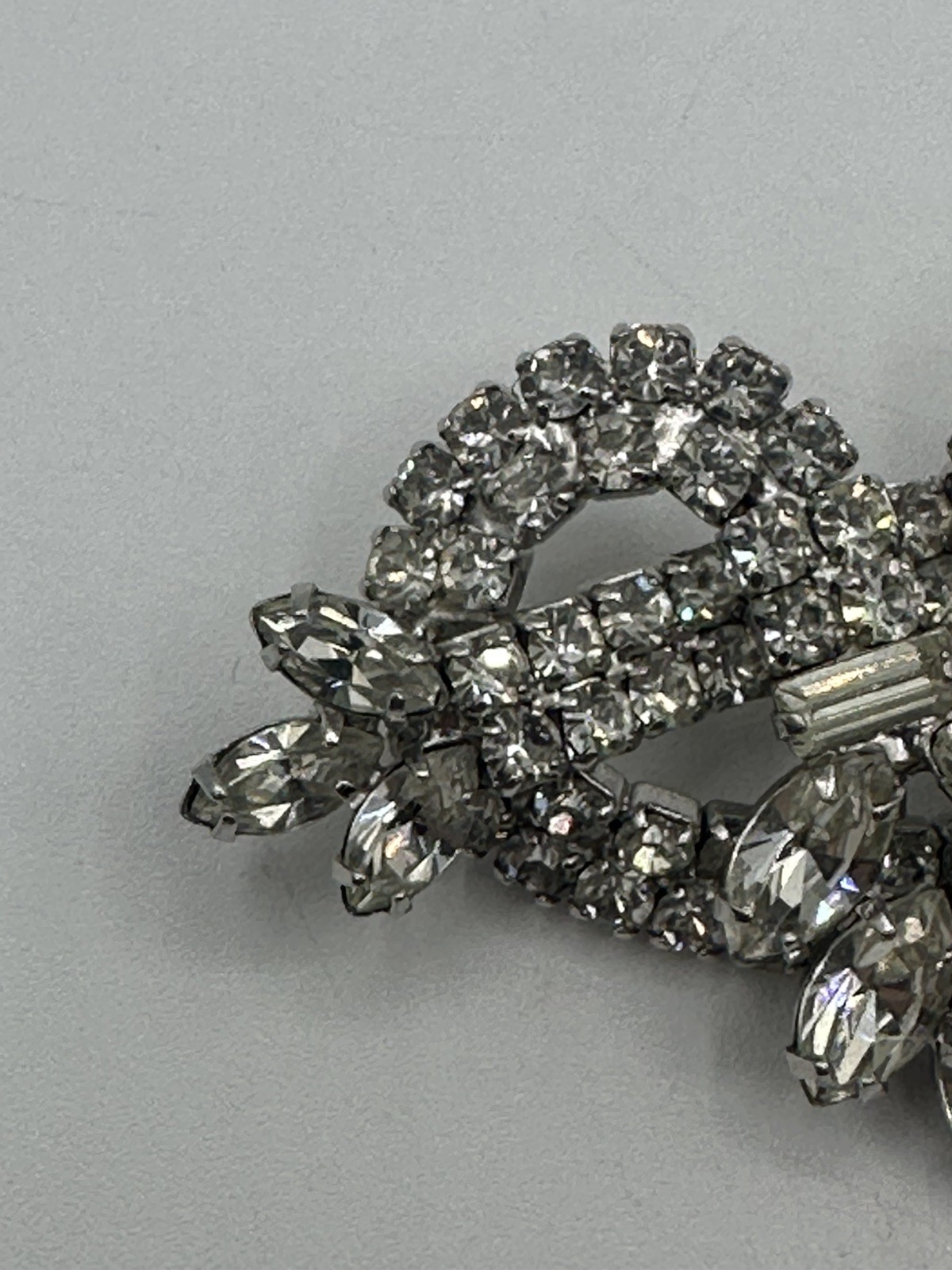 Stunning Vintage Signed Kramer of New York Rhinestone Brooch