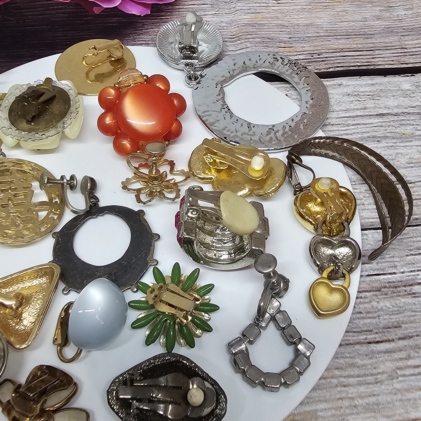 Single Mismatched Vintage Earrings Lot 70’s 80’s Retro Mod Statement Clip On