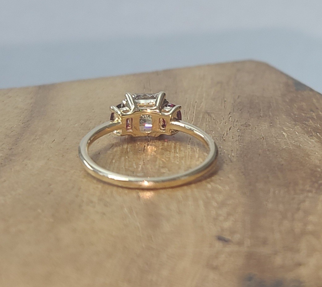 14K Yellow Gold Engagement Three Stone Ring 1.01CT.Natural Princess Cut Diamond