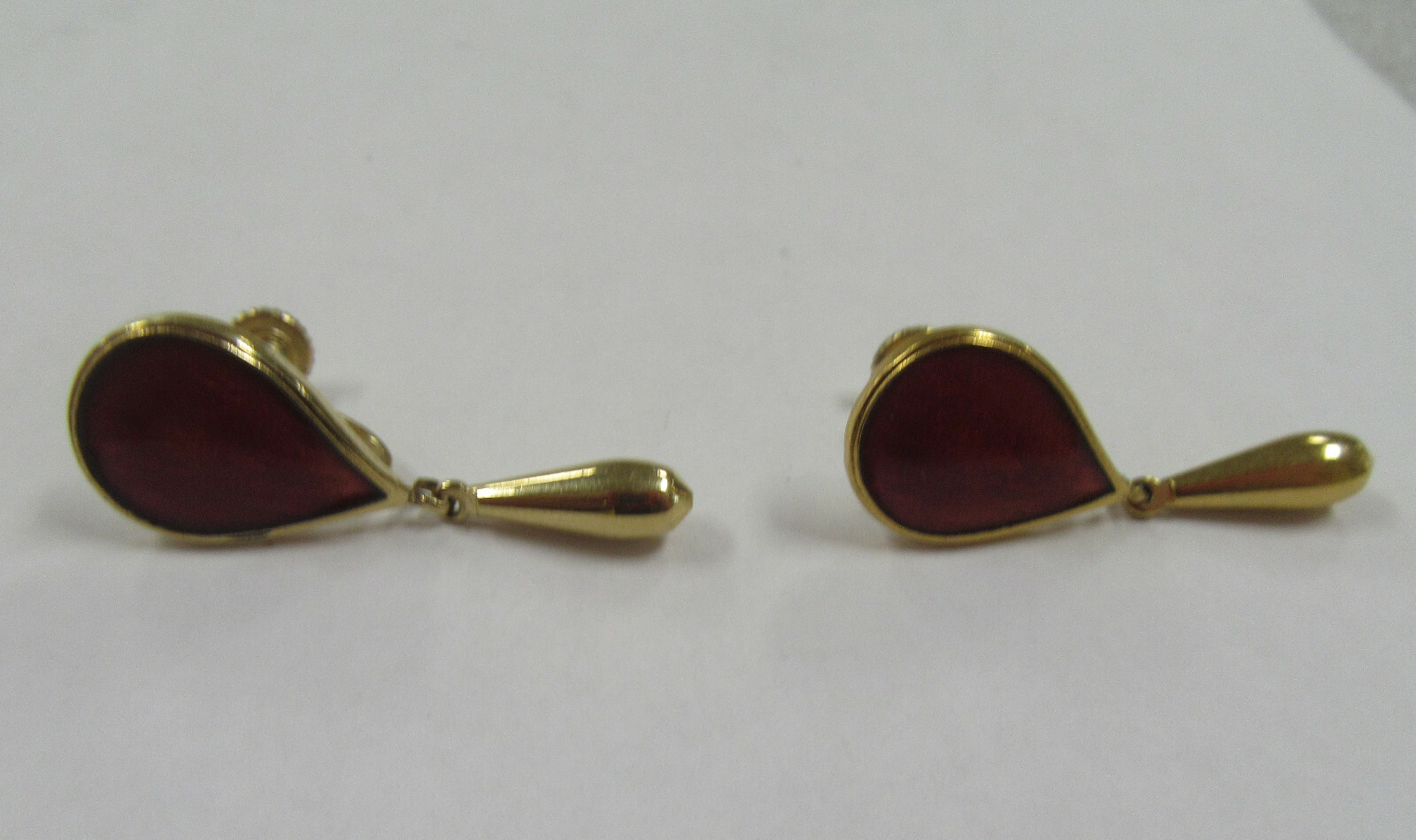 Vintage Pair of Teardrop Earrings with Beautiful Maroon Stone Inserts