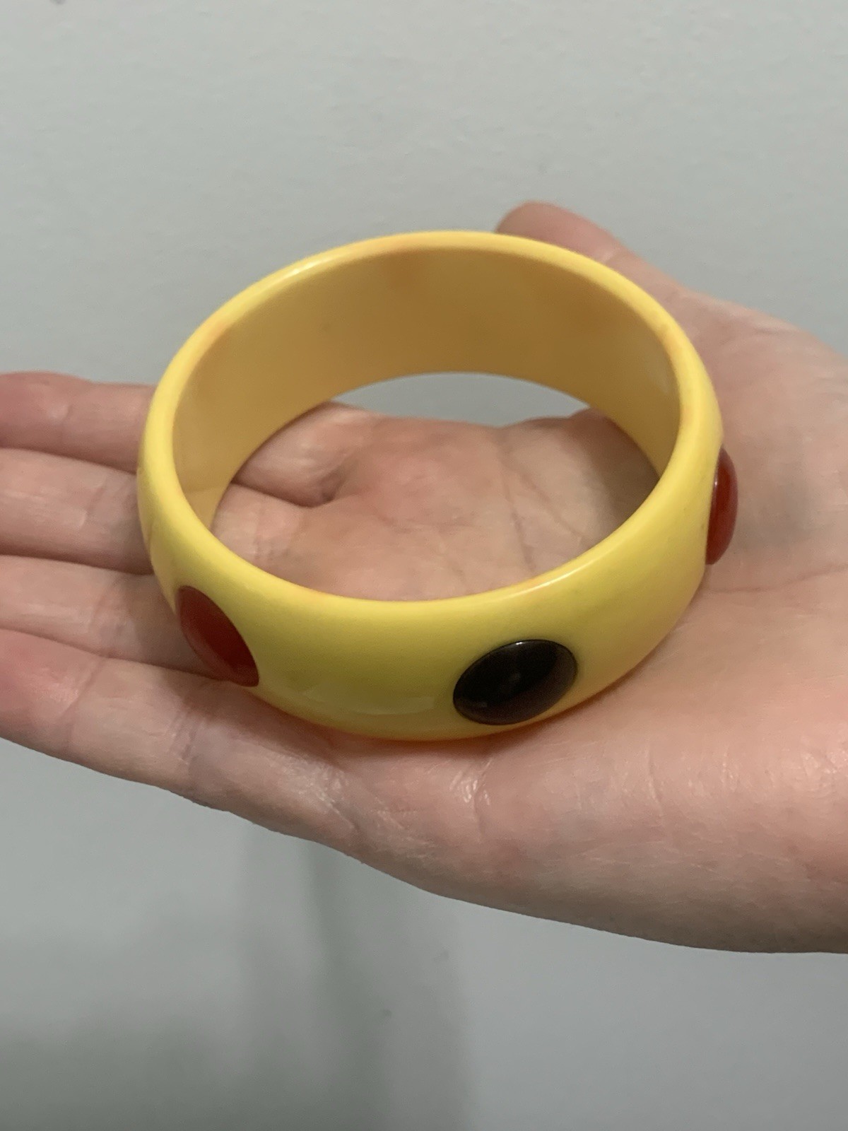 Rare Vintage Raised Red & Black Polka Dot Bakelite Bangle Bracelet Beautiful WoW