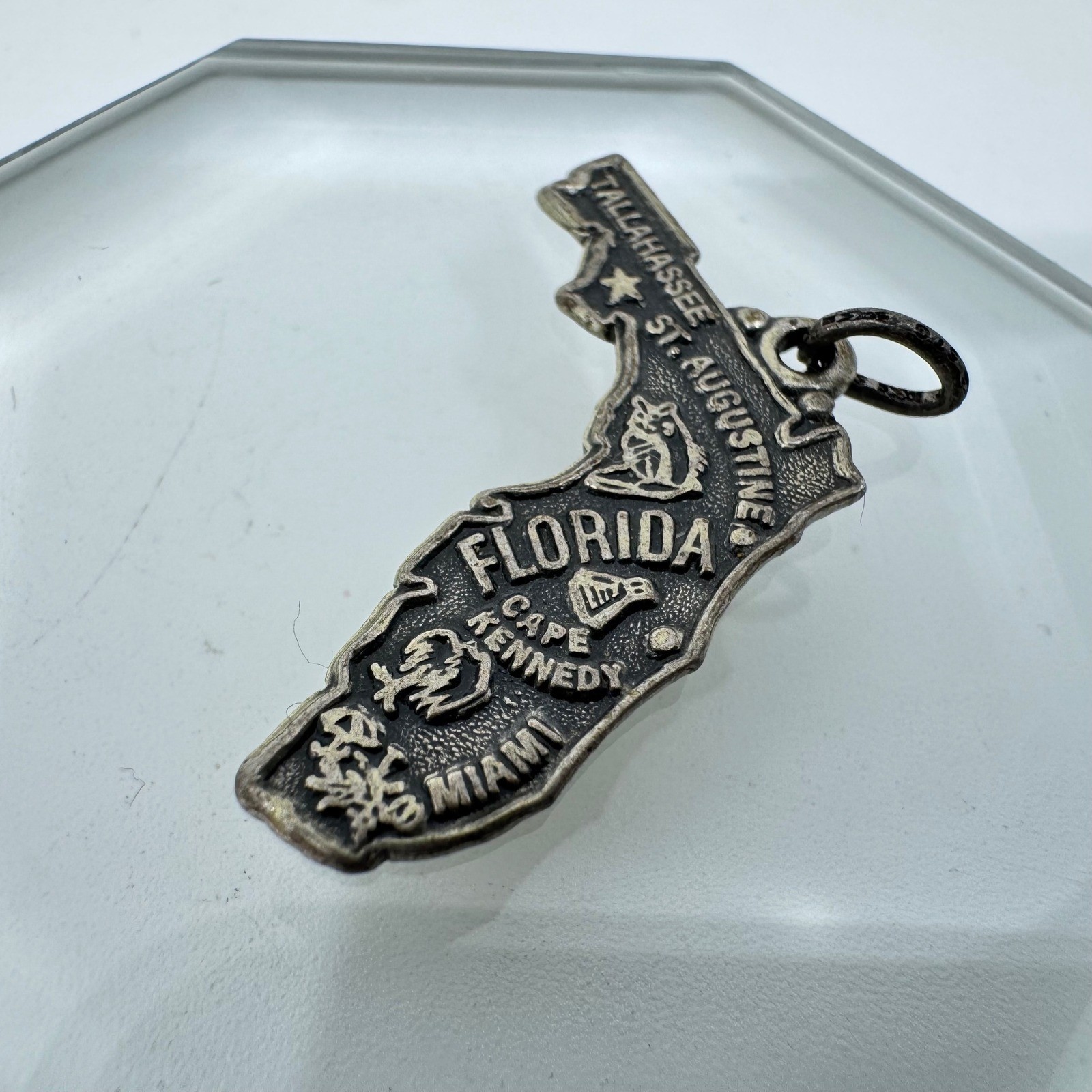 Vintage Sterling Silver Florida State Map Charm Souvenir Travel Pendant 2g