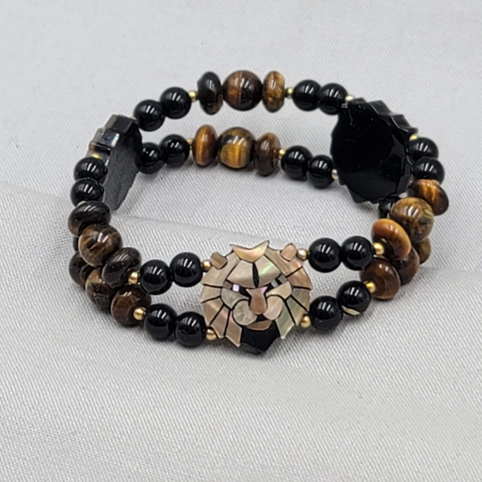 Lee Sands Bracelet Lion Face Zodiac Leo Tiger’s Eye Bead Stretch 6.25″