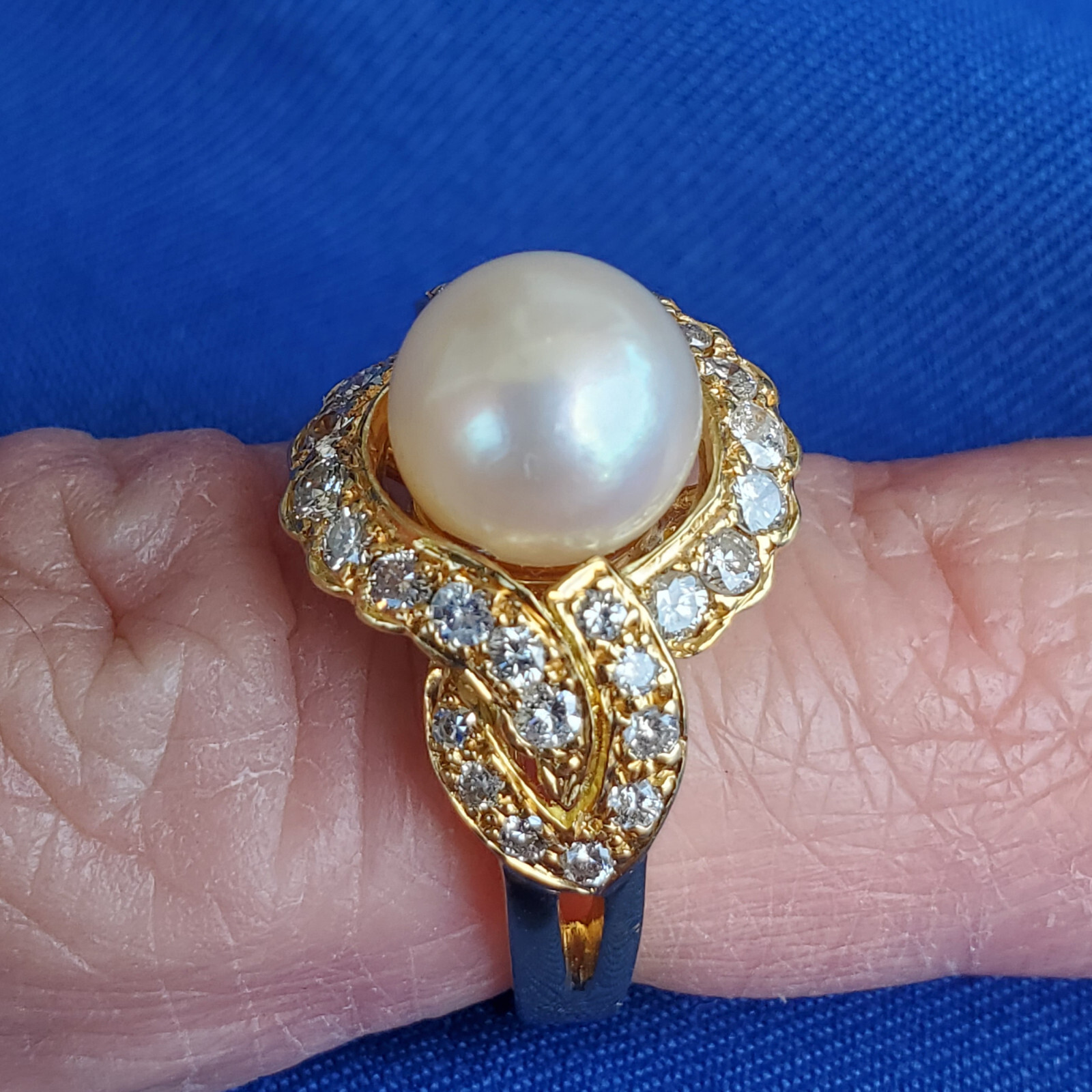 Original EARTH MINED DIAMOND Pearl Deco Engagement Ring Statement SOLID 18K GOLD