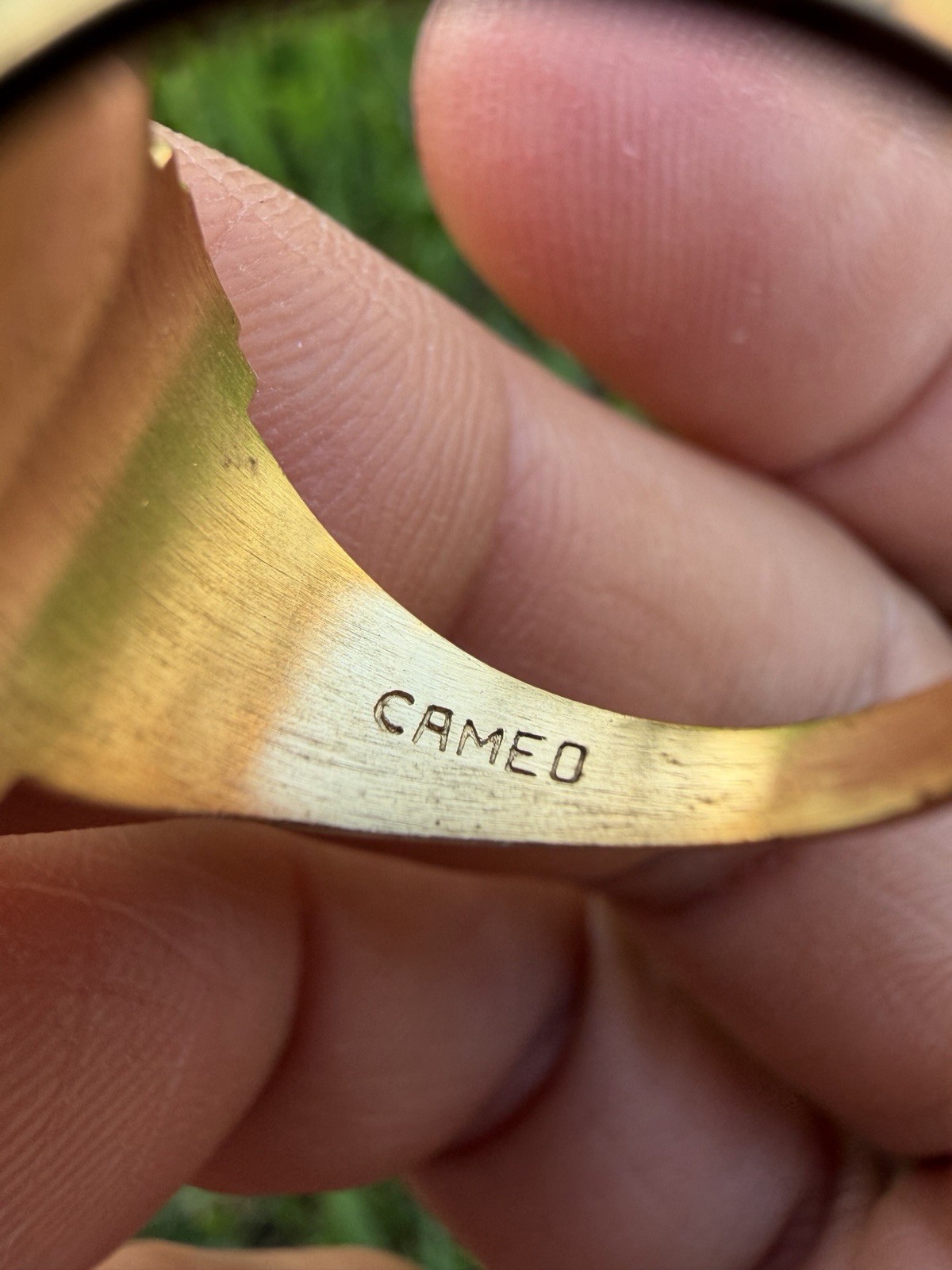 R High School Class Ring For Women