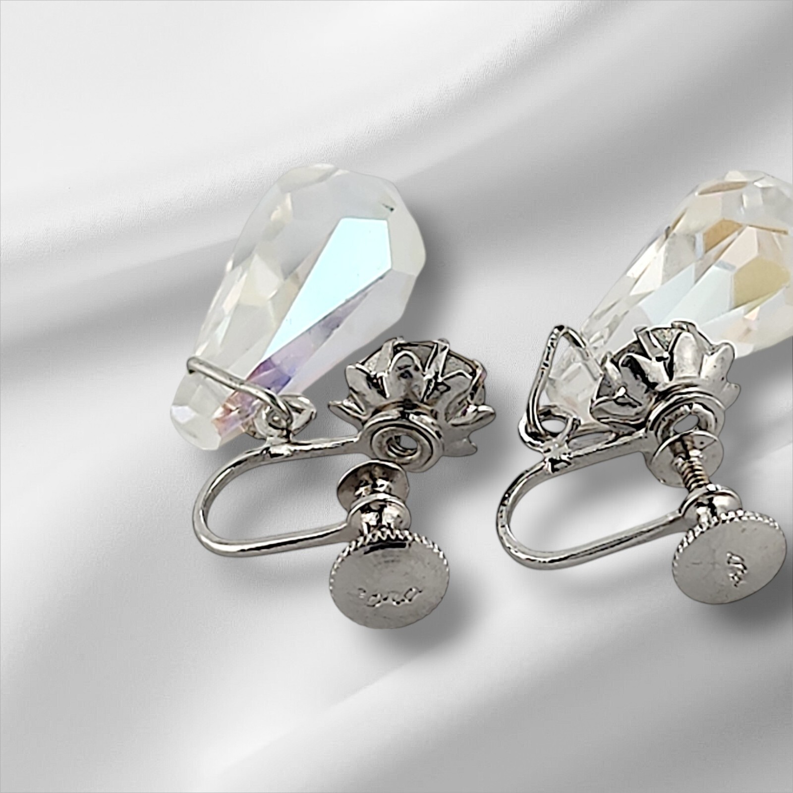Vintage Aurora Borealis Crystal Rhinestone Dangle Drop Screw Back Earrings