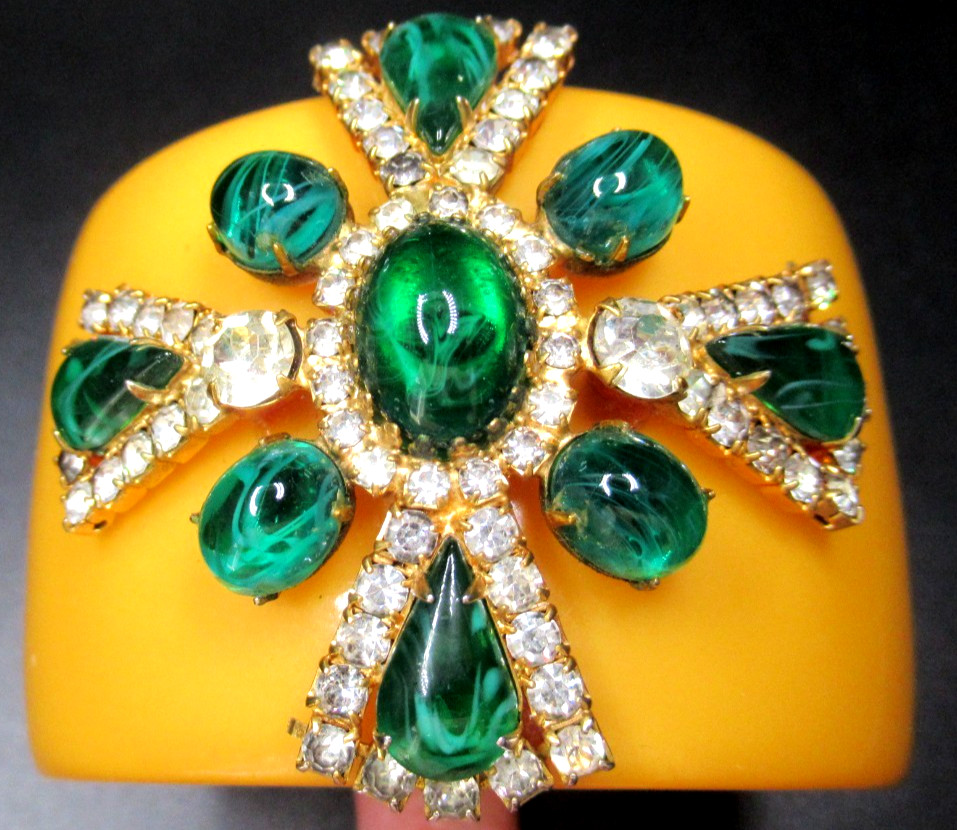 CHANEL Attributed Bakelite Gripoix Glass Maltese Cross Bracelet