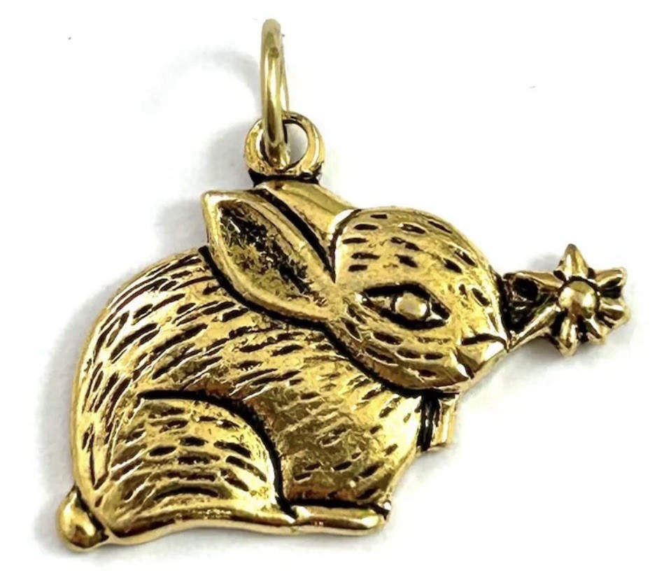 Vintage Charm Rabbit Necklace Pendant Bunny Flower Gold Tone Vintage Jewelry