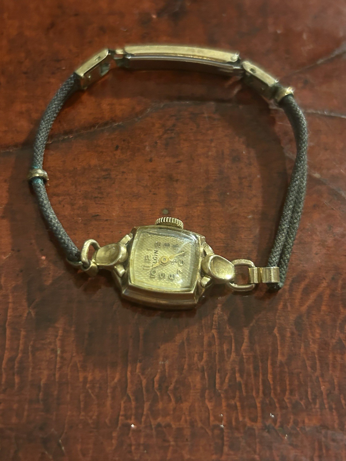 Vintage Elgin Ladies 10k Gold Filled Wind Up Watch Art Deco Style